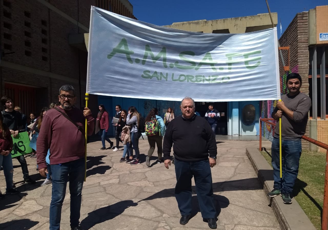 AMSAFE informa: Cronograma de Pagos. IAPOS. Cumplir con la Paritaria. Resolución Plenario de Delegados. Sedes.