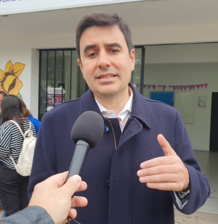 TONIOLLI: Los aumentos de tarifas del transporte interurbano empeoran la recesión
