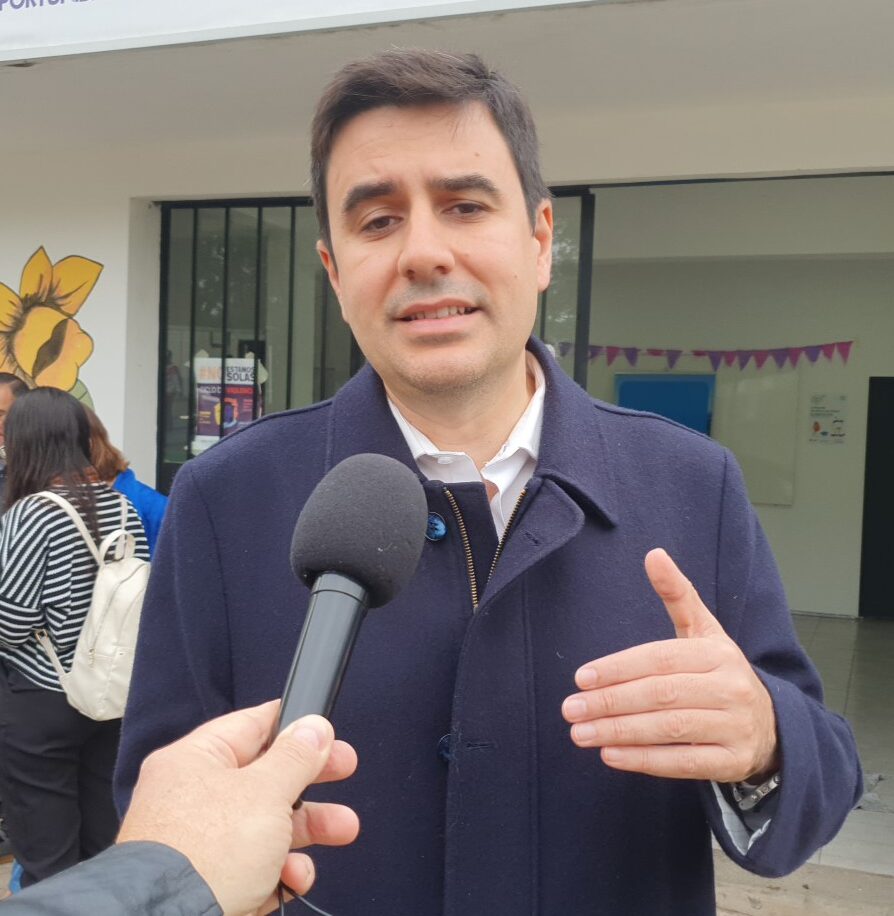 TONIOLLI: Los aumentos de tarifas del transporte interurbano empeoran la recesión