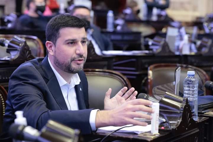 Marcos Cleri repudi&oacute; la represi&oacute;n a trabajadores en Las Rosas: &ldquo;Le pedimos al gobernador que apueste al di&aacute;logo y no a la violencia&rdquo;