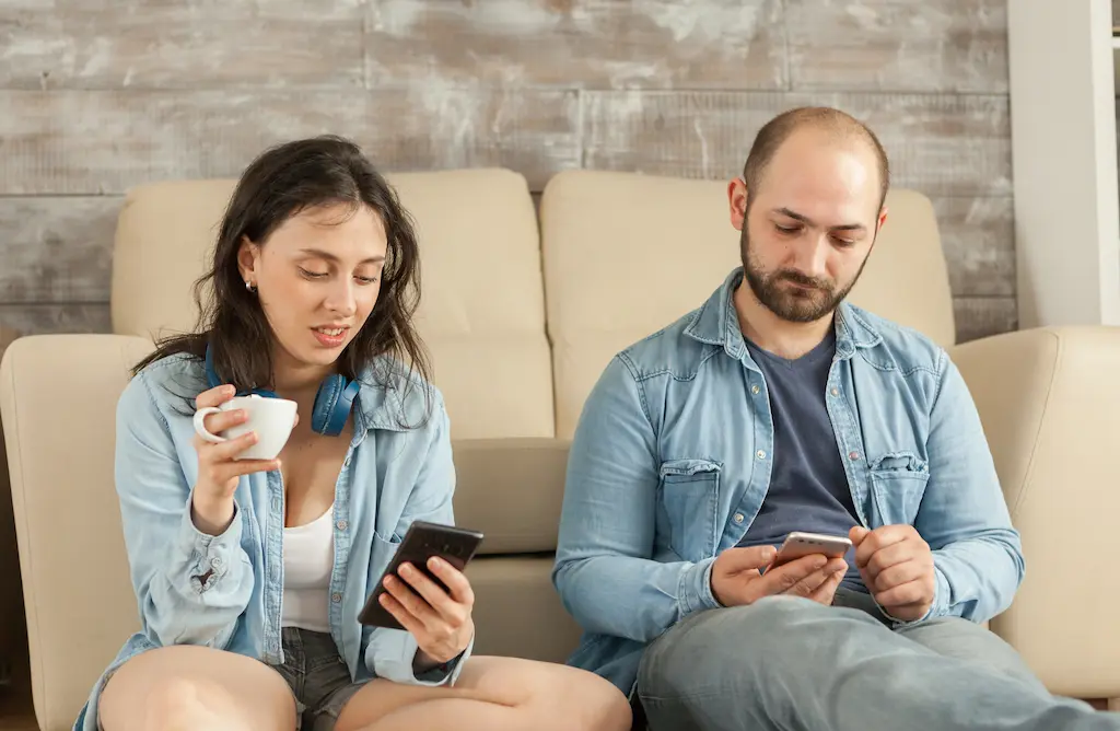 Cinco hábitos para romper con la adicción al celular