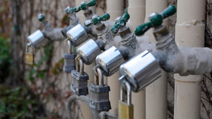 2.100 millones de personas todavía privadas de agua potable: cuatro organizaciones llaman a la movilización antes de la Conferencia de la ONU sobre el agua