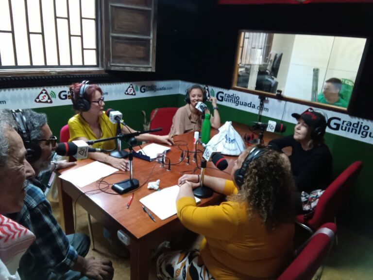 ArenalEs Tu Radio abre micrófonos al mundo del trabajo, la renta básica y el futuro Parque Arenales