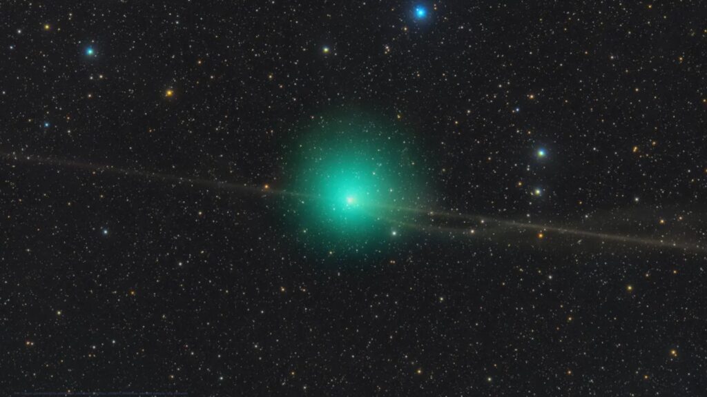 Hoy el cielo tiene un protagonista: el cometa 10P/Tempel 2 alcanza su punto más cercano a la Tierra
