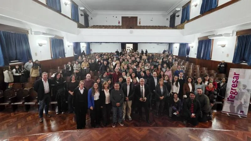 Más de 1.600 estudiantes vuelven a la UNR para terminar sus carreras con el plan Regresar