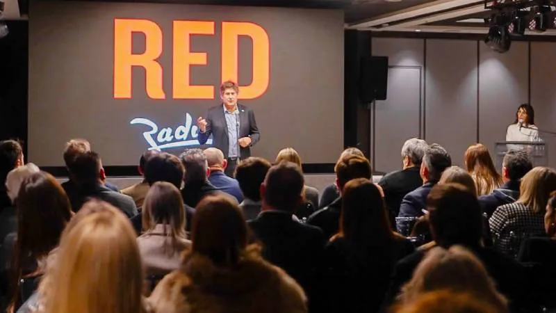 Roly Santacroce en la inauguración del nuevo hotel de la región: «Siempre vamos a estar del lado de la gente, los empresarios y los comerciantes»