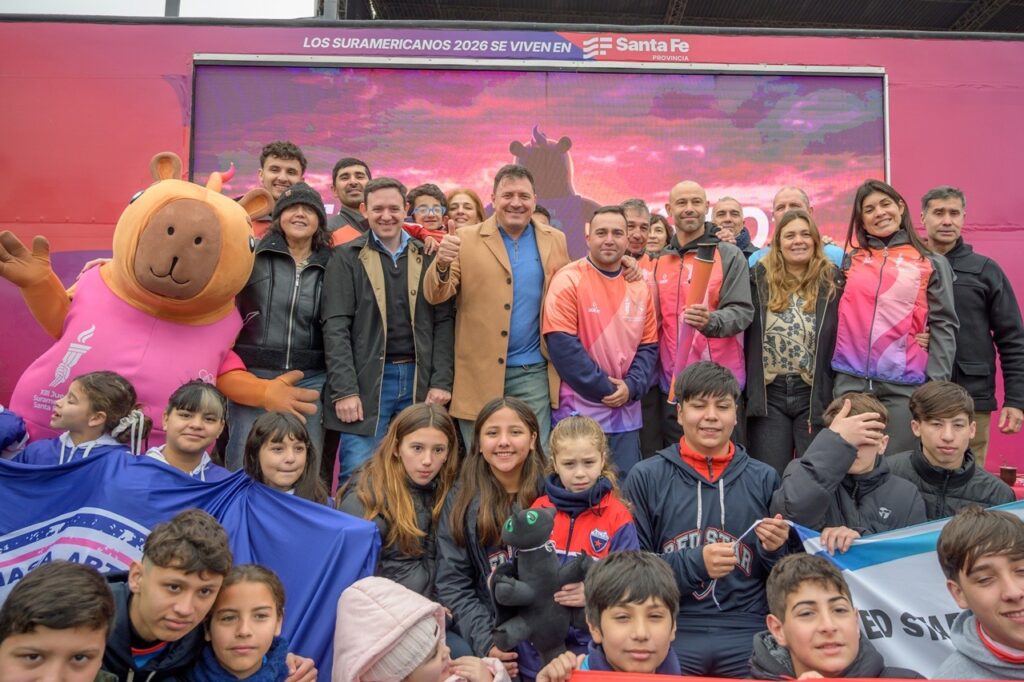 San Lorenzo fue la primera localidad argentina en recibir la antorcha de los Juegos Suramericanos