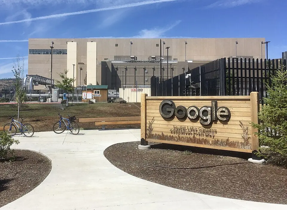 Chile: Las organizaciones OLCA y MOSACAT exigen evaluación ambiental para el data center que Google busca instalar en Cerrillos