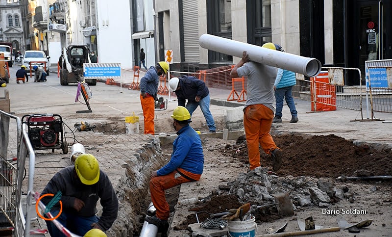 Santa Fe: a pesar de los incentivos de la provincia, se perdieron 8 mil puestos laborales registrados en 2026