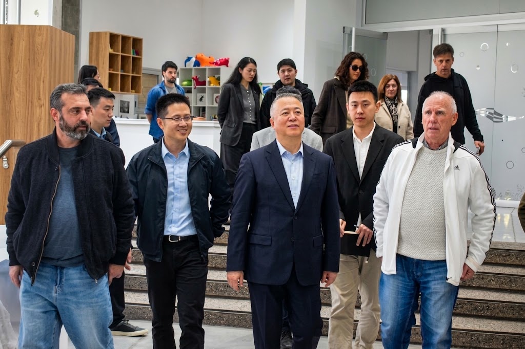 Importantes visitas del sector empresarial de China en la ciudad.