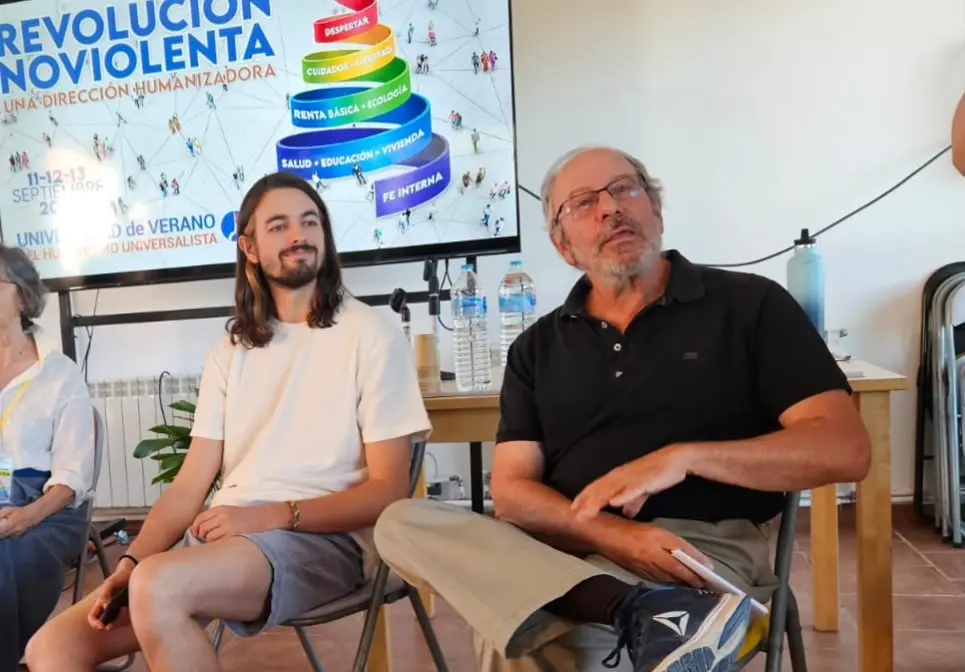 Tomás Hisrch valora su paso por la Universidad de Verano del Humanismo Universalista 2026 y por el parlamento chileno